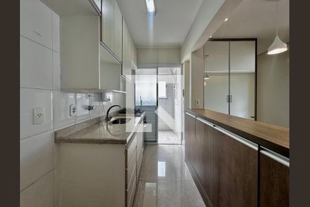 Apartamento para alugar com 60m², 2 quartos e 2 vagasCozinha