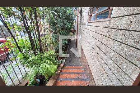Casa à venda com 331m², 4 quartos e 4 vagasDetalhe