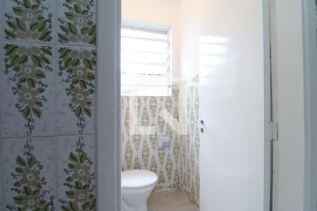 Casa à venda com 331m², 4 quartos e 4 vagasBanheiro Garagem 1