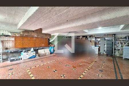 Casa à venda com 331m², 4 quartos e 4 vagasGaragem 1