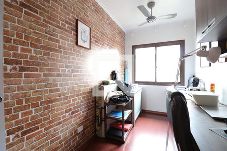 Casa à venda com 331m², 4 quartos e 4 vagasQuarto 2