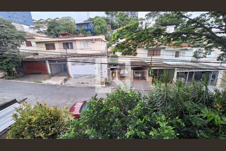 Casa à venda com 331m², 4 quartos e 4 vagasVista do Quarto 1