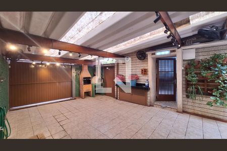 Casa à venda com 331m², 4 quartos e 4 vagasGaragem 2\Area de Serviço