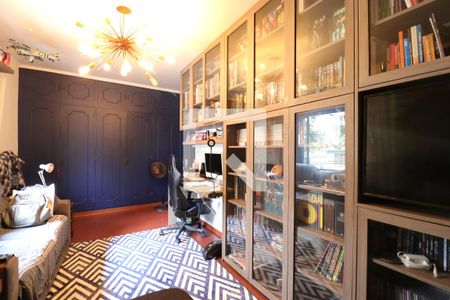 Casa à venda com 331m², 4 quartos e 4 vagasQuarto 1