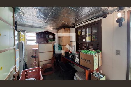 Casa à venda com 331m², 4 quartos e 4 vagasQuarto Edícula