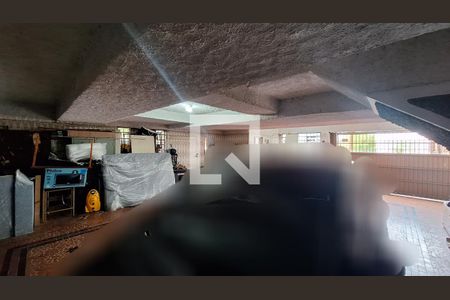 Casa à venda com 331m², 4 quartos e 4 vagasGaragem 1