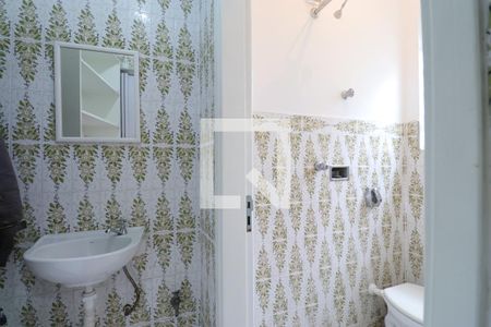 Casa à venda com 331m², 4 quartos e 4 vagasBanheiro Garagem 1