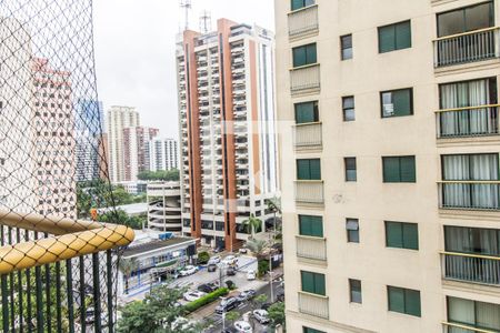 Apartamento para alugar com 90m², 3 quartos e 2 vagasVista