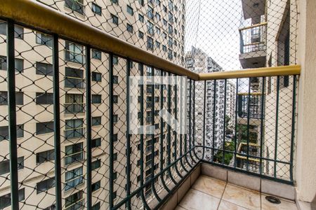 Apartamento para alugar com 90m², 3 quartos e 2 vagasVaranda