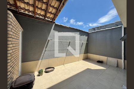 Casa à venda com 350m², 4 quartos e 2 vagas Casa à venda com 350m², 4 quartos e 2 vagasÁrea de Serviço