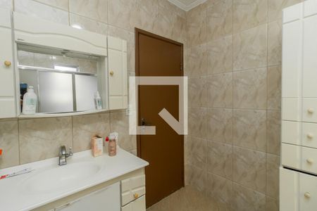 Casa à venda com 120m², 3 quartos e 2 vagasBanheiro da Suíte