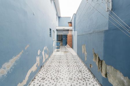 Casa à venda com 120m², 3 quartos e 2 vagasCorredor