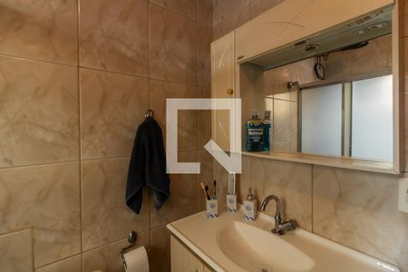 Casa à venda com 120m², 3 quartos e 2 vagasBanheiro