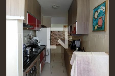 Apartamento para alugar com 82m², 2 quartos e 1 vagaCozinha 