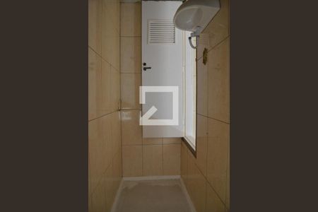 Casa à venda com 193m², 4 quartos e 1 vagaBanheiro Social 2