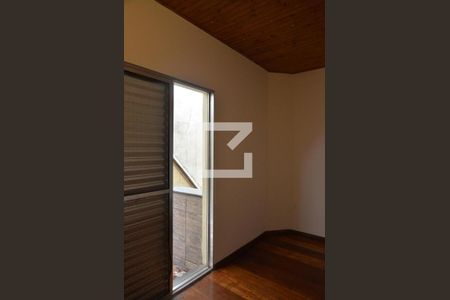 Casa à venda com 193m², 4 quartos e 1 vagaQuarto 2