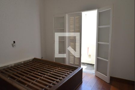 Casa à venda com 193m², 4 quartos e 1 vagaQuarto Suítee