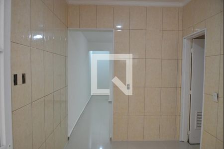 Casa à venda com 193m², 4 quartos e 1 vagaÁrea de Serviço