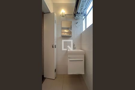 Apartamento para alugar com 104m², 2 quartos e 1 vaga Apartamento para alugar com 104m², 2 quartos e 1 vagaBanheiro