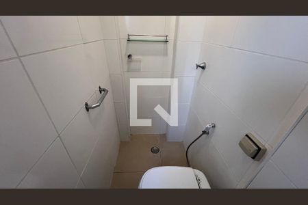 Apartamento para alugar com 104m², 2 quartos e 1 vaga Apartamento para alugar com 104m², 2 quartos e 1 vagaBanheiro