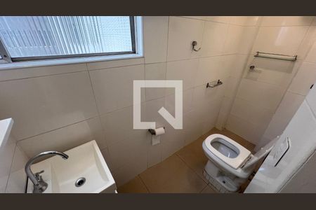 Apartamento para alugar com 104m², 2 quartos e 1 vaga Apartamento para alugar com 104m², 2 quartos e 1 vagaBanheiro