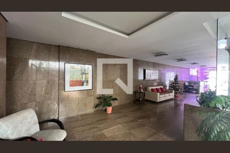 Apartamento para alugar com 104m², 2 quartos e 1 vaga Apartamento para alugar com 104m², 2 quartos e 1 vagaHall de entrada