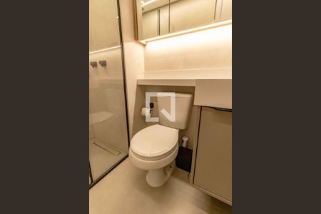 Studio à venda com 28m², 1 quarto e sem vaga Studio à venda com 28m², 1 quarto e sem vagaBanheiro Studio