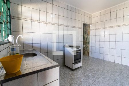 Casa à venda com 400m², 2 quartos e 2 vagasCozinha