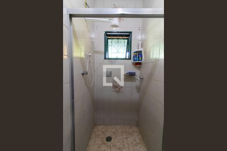 Casa à venda com 400m², 2 quartos e 2 vagasBanheiro