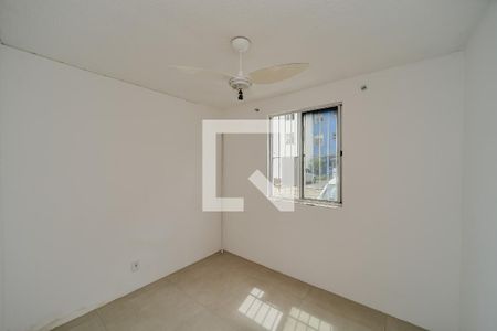 Quarto 2 de apartamento para alugar com 2 quartos, 40m² em Jardim Dona Leopoldina, Porto Alegre