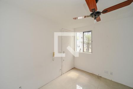 Sala de apartamento para alugar com 2 quartos, 40m² em Jardim Dona Leopoldina, Porto Alegre