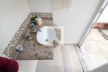 Casa à venda com 228m², 2 quartos e 3 vagasÁrea de Serviço - Lavabo