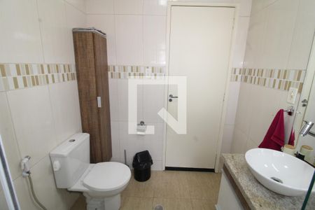 Casa à venda com 228m², 2 quartos e 3 vagasBanheiro