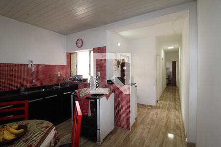 Casa à venda com 228m², 2 quartos e 3 vagasCozinha