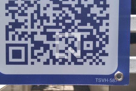 Casa à venda com 228m², 2 quartos e 3 vagasFachada