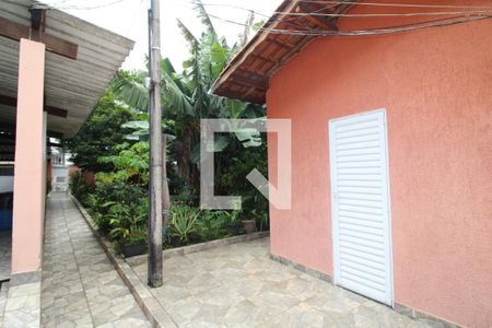 Casa à venda com 228m², 2 quartos e 3 vagasQuintal