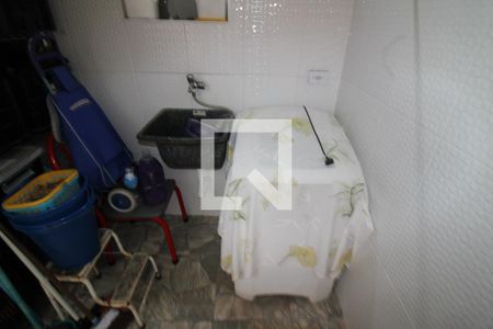 Casa à venda com 228m², 2 quartos e 3 vagasÁrea de Serviço