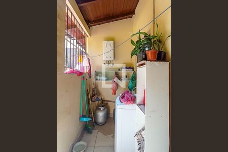 Casa à venda com 300m², 3 quartos e 2 vagasÁrea de serviço 