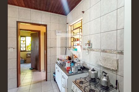 Casa à venda com 300m², 3 quartos e 2 vagasCozinha 
