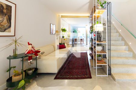 Sala de casa à venda com 2 quartos, 115m² em Vila Olímpia, São Paulo