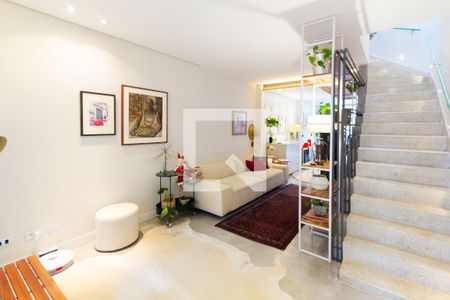 Sala de casa à venda com 2 quartos, 115m² em Vila Olímpia, São Paulo