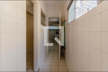 Apartamento à venda com 115m², 3 quartos e 1 vagaÁrea de Serviço
