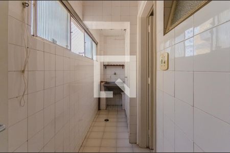 Apartamento à venda com 115m², 3 quartos e 1 vagaÁrea de Serviço