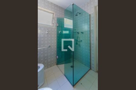 Apartamento à venda com 115m², 3 quartos e 1 vagaBanheiro da Suíte