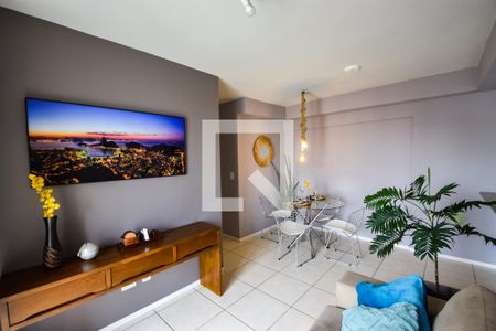 Sala de apartamento para alugar com 2 quartos, 51m² em Del Castilho, Rio de Janeiro