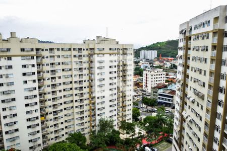 Vista da Sala de apartamento para alugar com 2 quartos, 51m² em Del Castilho, Rio de Janeiro