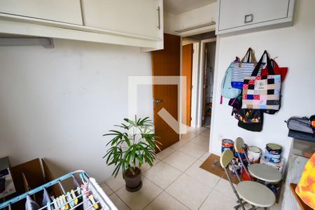 Quarto 1 de apartamento para alugar com 2 quartos, 51m² em Del Castilho, Rio de Janeiro