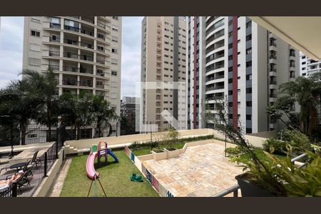 Sacada de apartamento à venda com 3 quartos, 70m² em Vila Madalena, São Paulo
