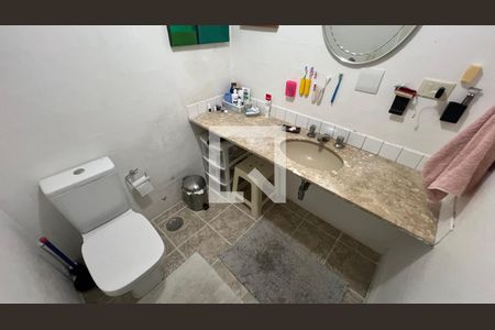Apartamento à venda com 70m², 3 quartos e 1 vagaBanheiro