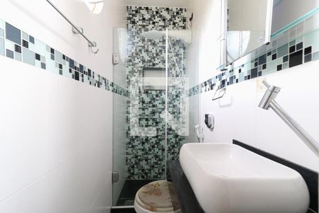 Casa à venda com 160m², 4 quartos e 2 vagasBanheiro